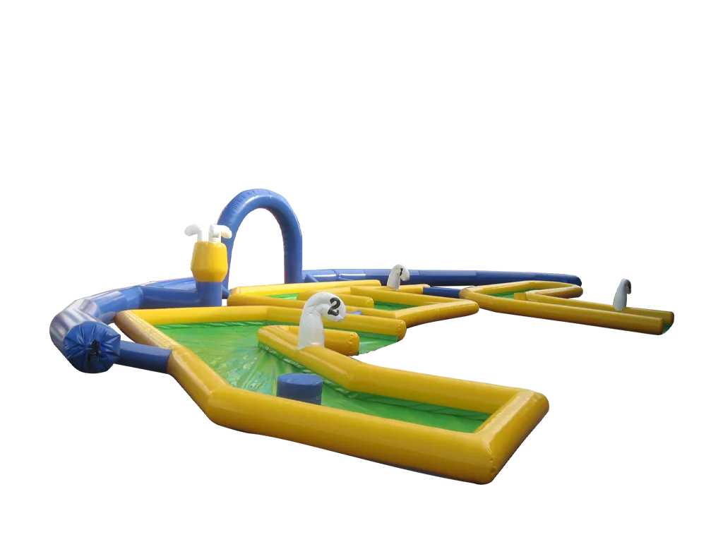 Dmuchany minigolf dwuczęściowy 19,5 × 19 m — zdjęcie 1 z 1