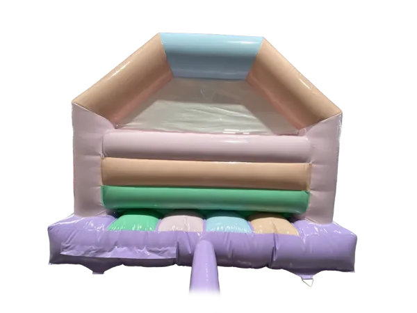 Zamek dmuchany pastelowy z dachem typu A 3,9 × 3,75 m — zdjęcie 4 z 6