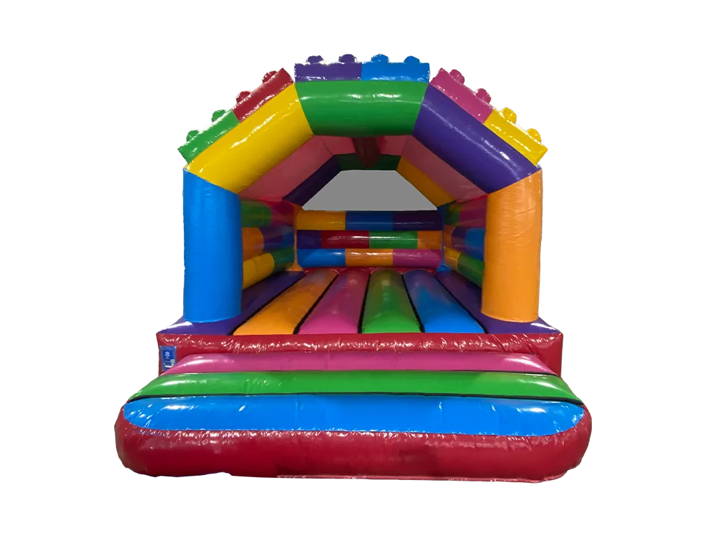 Dmuchaniec A-Frame 3D Klocki 4,7 × 3,8 m — zdjęcie 1 z 5